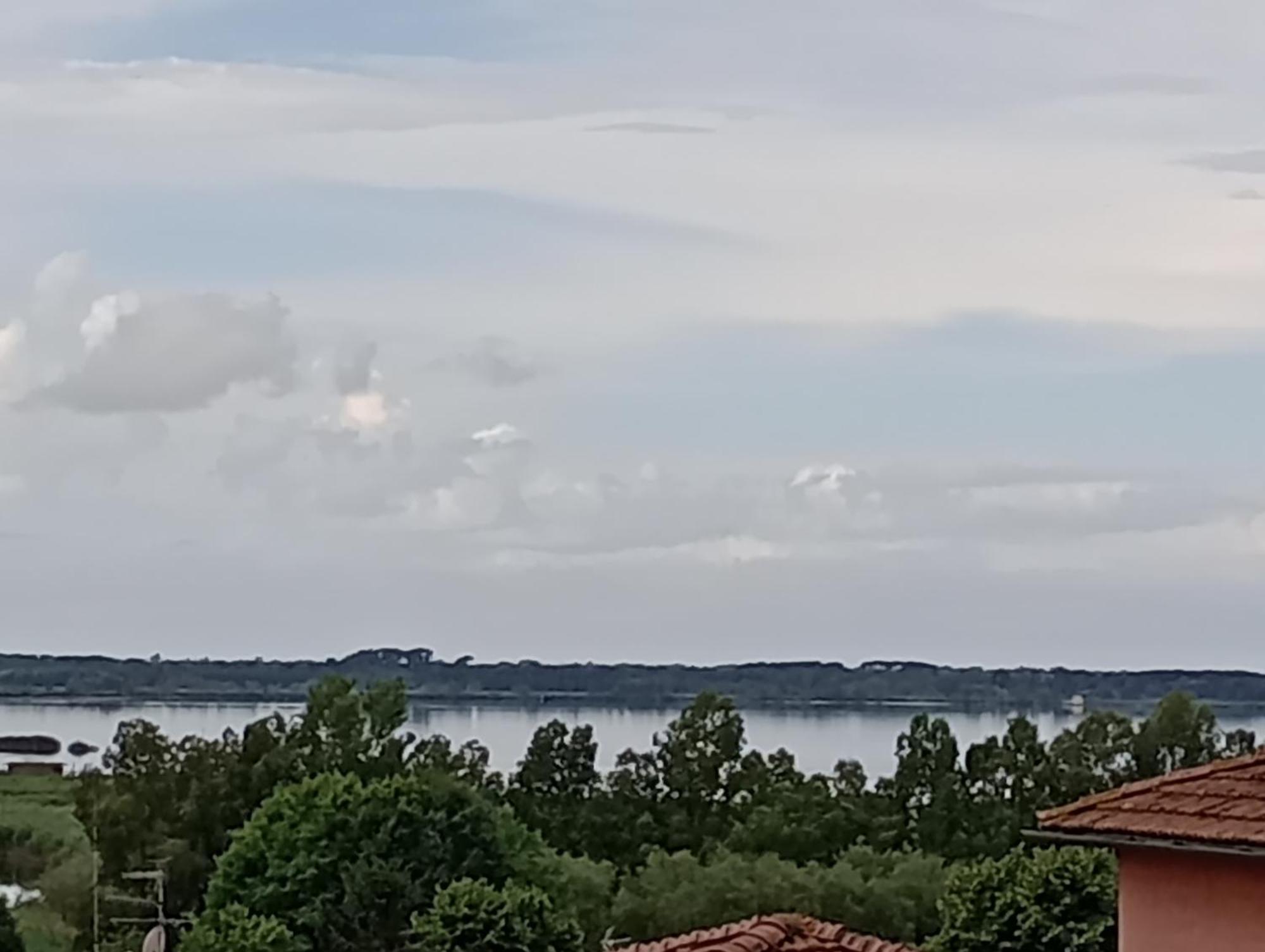 Casa Vacanze Toscana,Lago Di Massaciuccoli Exteriör bild